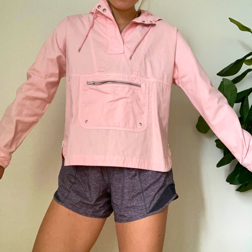 pink american eagle pull over